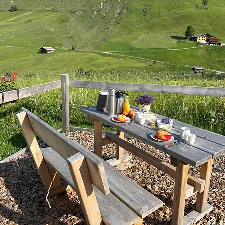 Bubble St Antoenien Οργανωμένο κάμπινγκ